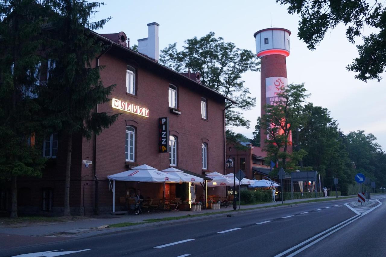 Bed and Breakfast Savoy Spała Esterno foto