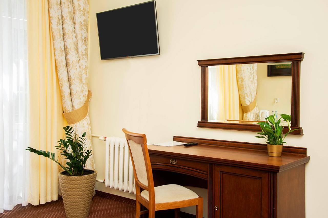Bed and Breakfast Savoy Spała Esterno foto